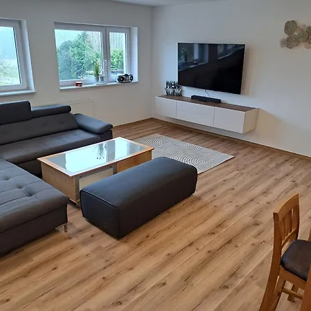 Wohnung 1 1 Doppelzimmer Seperat Kueche Und Bad Lejlighed *