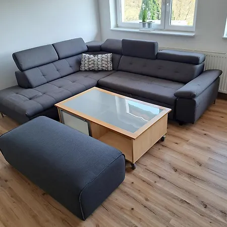 Apartment 1 Unten 2 Doppelzimmer Mit Kueche Und Bad